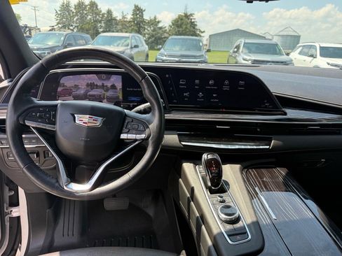 Used 2022 Cadillac Escalade ESV Sport image 15