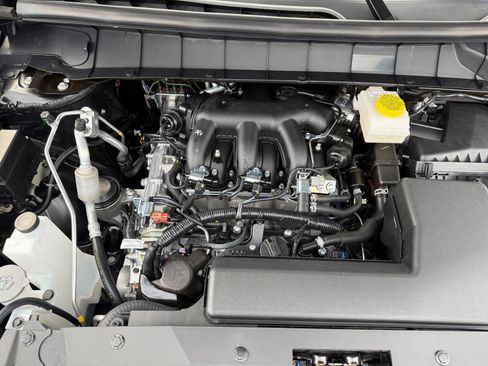 New 2026 Nissan Pathfinder SV AWD/4WD image 32