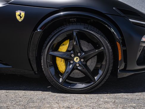 Certified 2026 Ferrari Purosangue AWD/4WD image 13