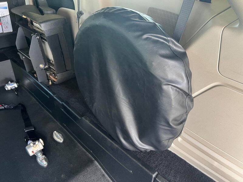 Used 2018 Dodge Grand Caravan SE w/ UConnect Hands-Free Group FWD image 41
