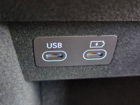 New 2026 Genesis GV70 2.5T Advanced AWD/4WD image 20