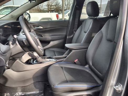 New 2026 Buick Encore GX Sport Touring w/ Advanced Technology Package image 18