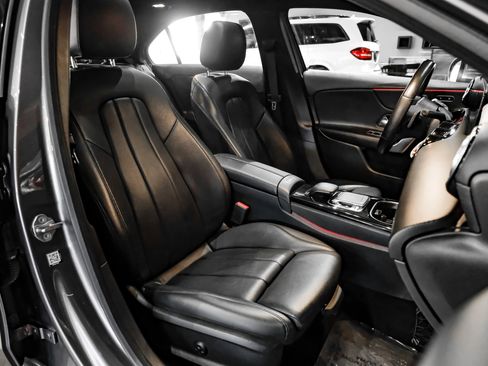 Used 2019 Mercedes-Benz A 220 w/ Driver Assistance Package image 43