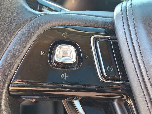 Used 2023 Lincoln Aviator AWD w/ Premium Package image 22