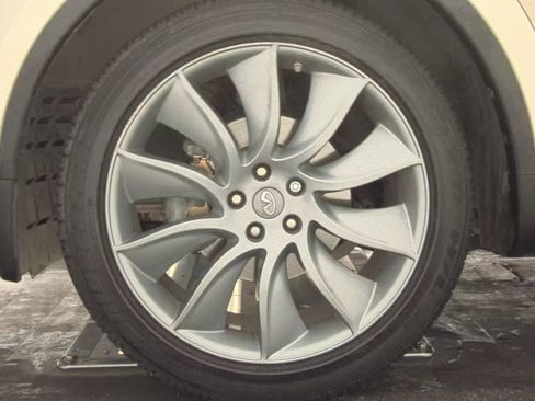 Used 2013 INFINITI FX37 Limited Edition image 9