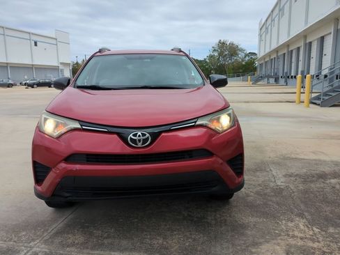 Used 2016 Toyota RAV4 LE image 2