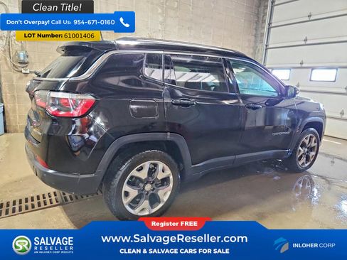 Used 2018 Jeep Compass Limited w/ Navigation Group AWD/4WD image 4