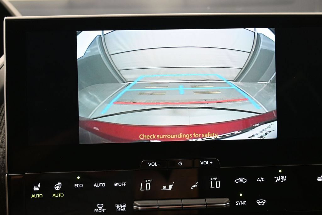 Used 2025 Toyota bZ4X AWD w/ Weather Package image 20