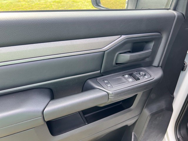 Used 2025 RAM 5500 Tradesman AWD/4WD image 5