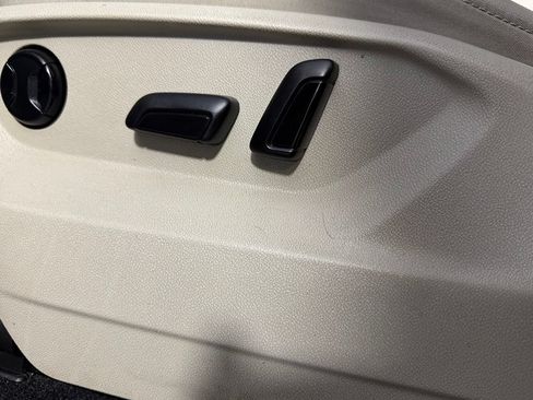 Used 2019 Volkswagen Atlas SE FWD image 22