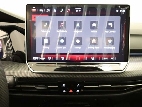 New 2026 Volkswagen GTI SE image 9