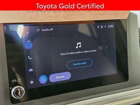 Certified 2024 Toyota Tacoma SR5 AWD/4WD image 16