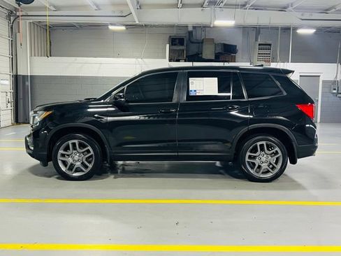 Used 2023 Honda Passport EX-L image 16