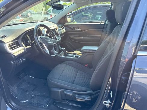 Used 2018 GMC Acadia SLE AWD/4WD image 3