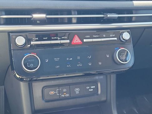 Used 2025 Hyundai Tucson SEL image 23