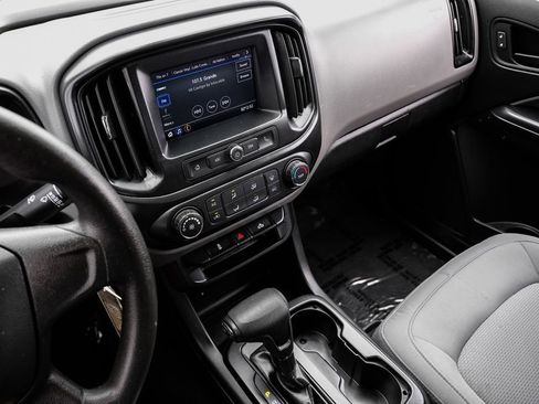 Used 2021 Chevrolet Colorado W/T image 17