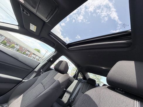 Used 2025 Honda Accord Sport image 10