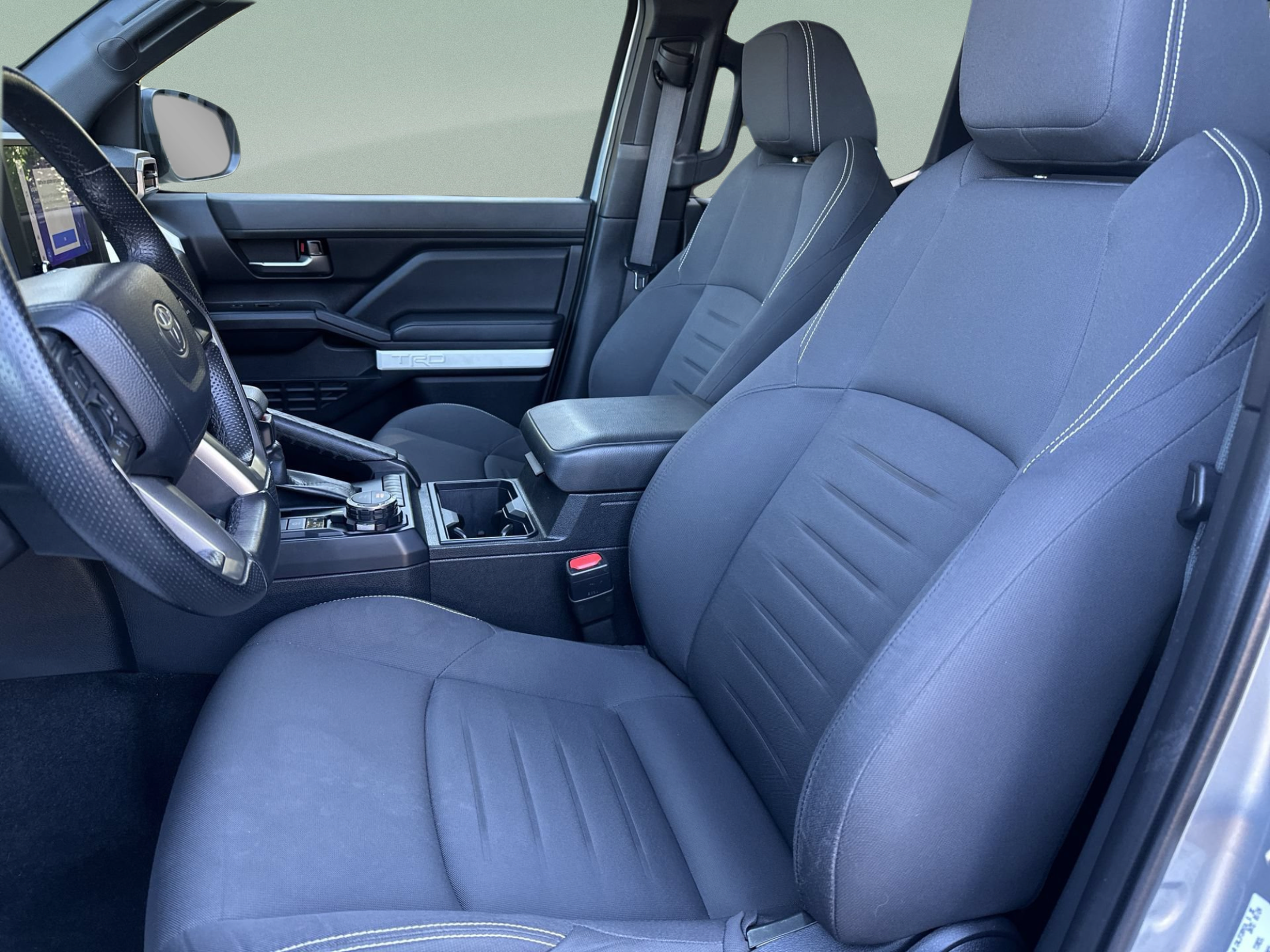 Used 2024 Toyota Tacoma TRD Sport AWD/4WD image 13