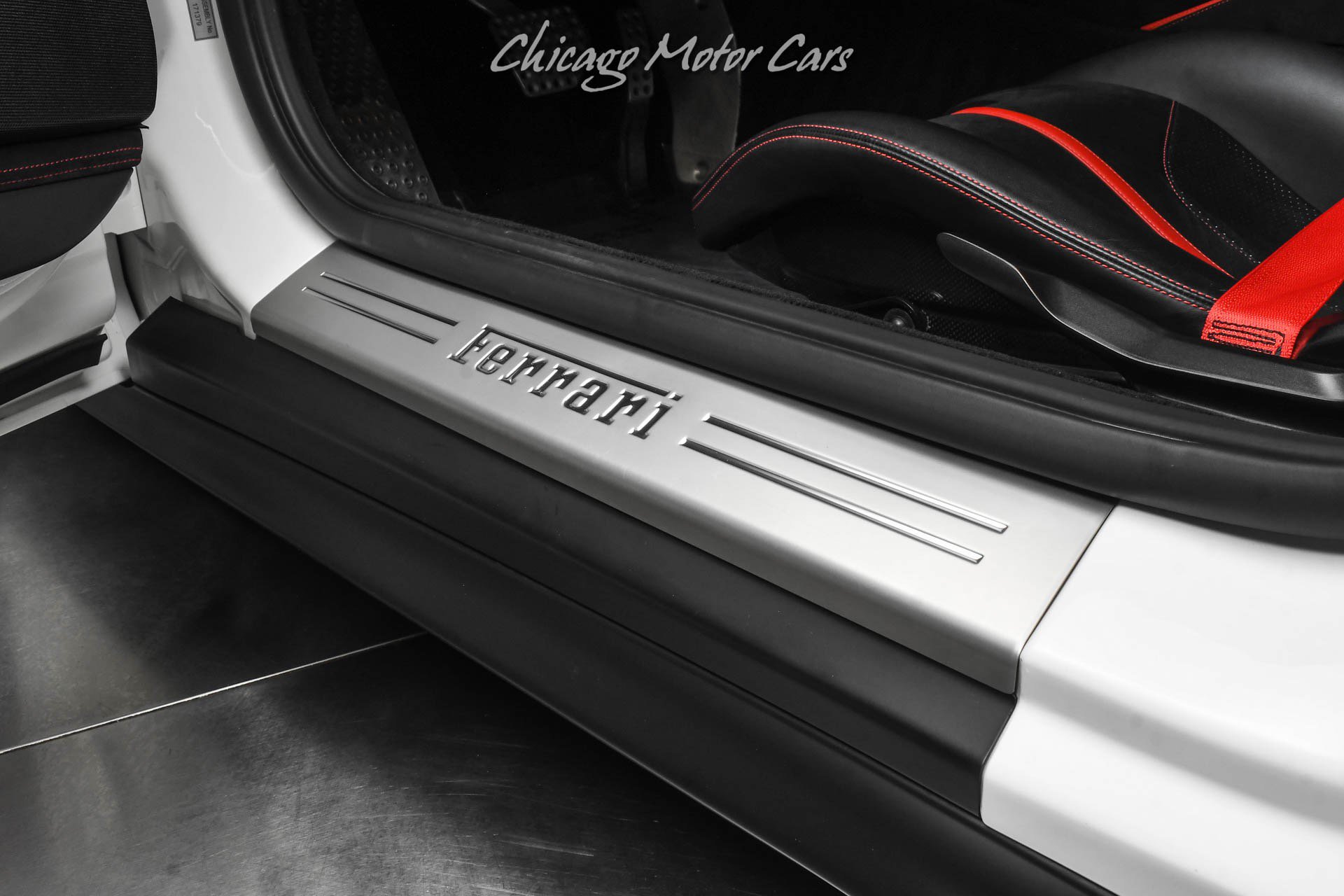 Used 2020 Ferrari 812 Superfast RWD image 30