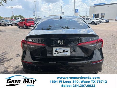 Used 2022 Honda Civic Sport image 4