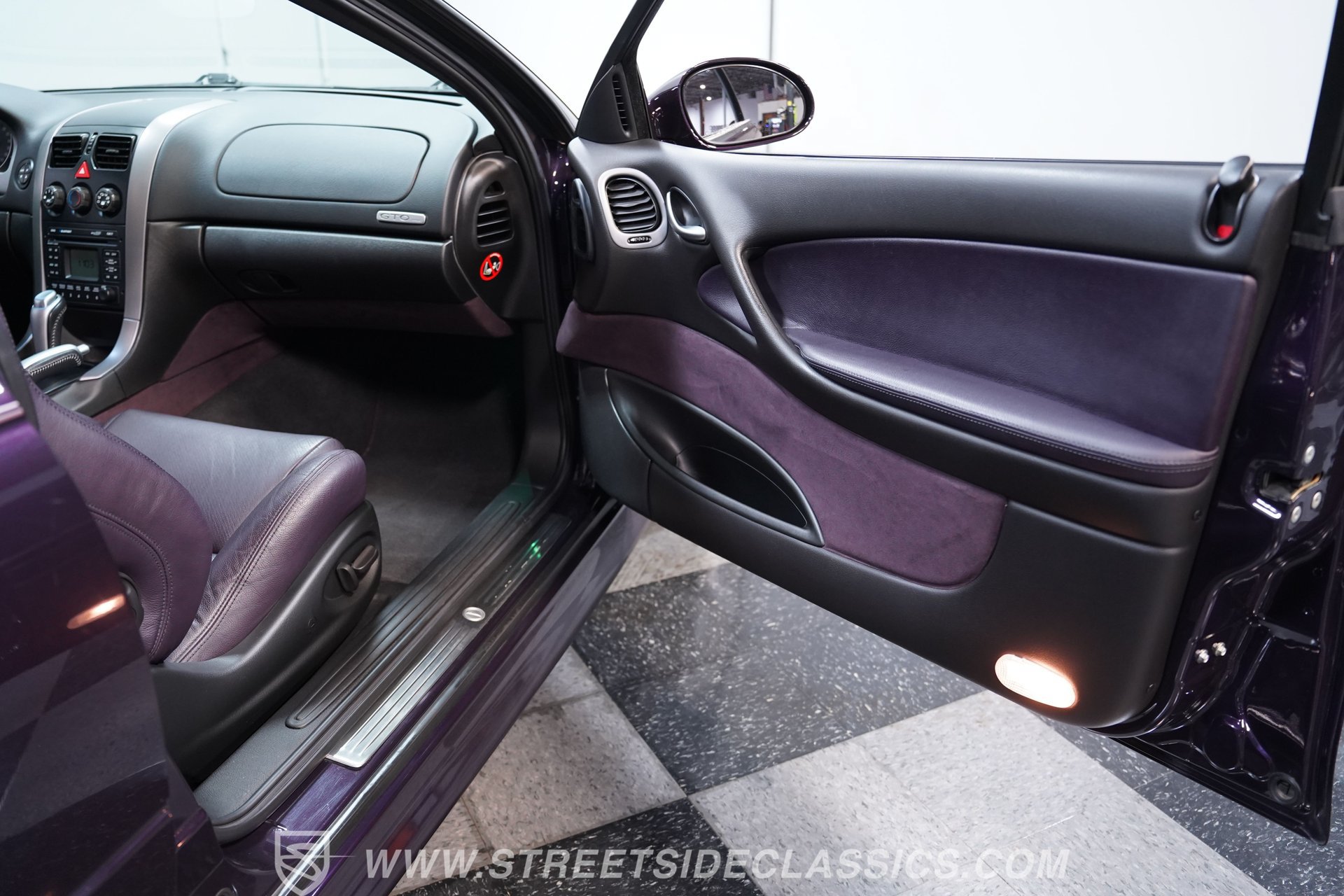 Used 2004 Pontiac GTO RWD image 40