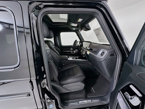 New 2026 Mercedes-Benz G 63 AMG 4MATIC image 32