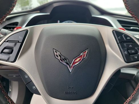 Used 2017 Chevrolet Corvette Z06 image 18