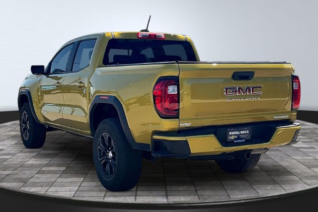 Used 2024 GMC Canyon Elevation RWD image 4