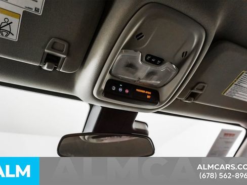 Used 2025 Buick Encore GX Preferred FWD image 56