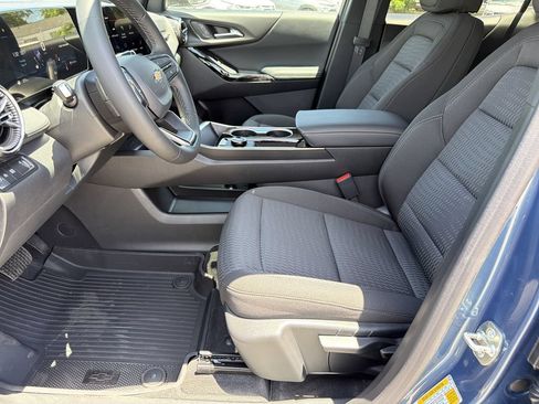 New 2026 Chevrolet Equinox LT w/ LPO, Floor Liner Package FWD image 15