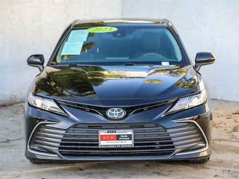 Used 2023 Toyota Camry LE image 2