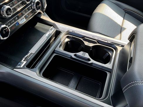 New 2025 Ford F350 Lariat w/ Lariat Ultimate Package image 8