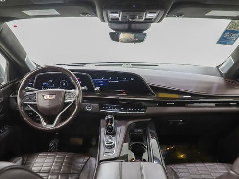 Used 2021 Cadillac Escalade Sport Platinum image 18