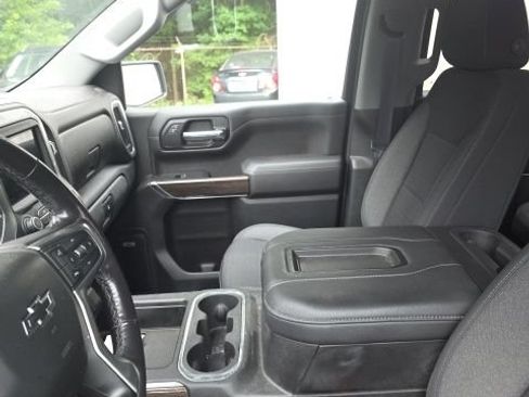 Used 2021 Chevrolet Silverado 1500 LT Trail Boss w/ Convenience Package II AWD/4WD image 13