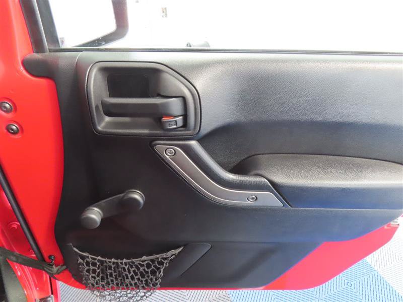 Used 2015 Jeep Wrangler Sport AWD/4WD image 24