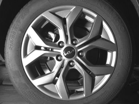Used 2026 Kia Seltos LX AWD/4WD image 15