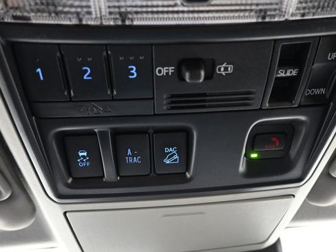 Used 2022 Toyota 4Runner SR5 Premium image 36