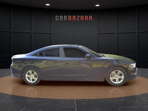 Used 2021 Dodge Charger SXT w/ Leather Interior Group image 4