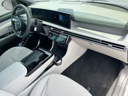 New 2026 Hyundai Tucson Limited image 17