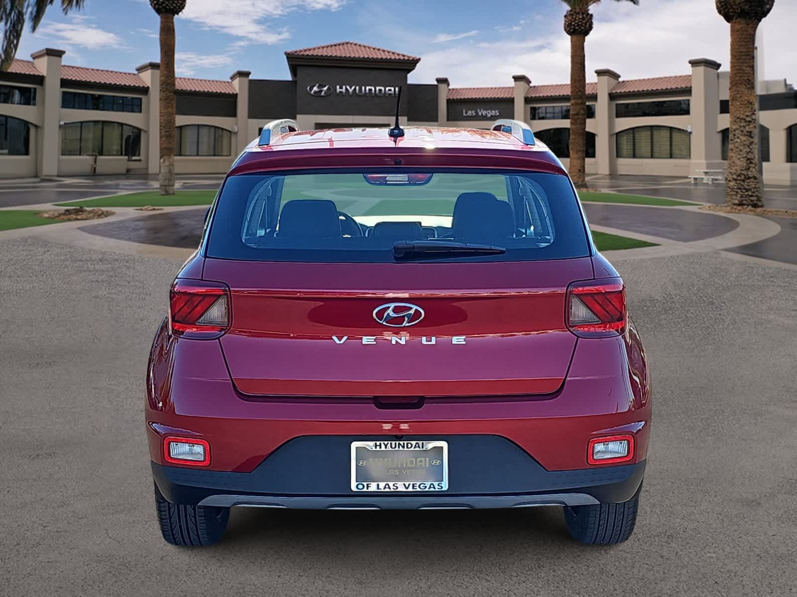 Certified 2024 Hyundai Venue SEL FWD image 7