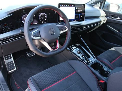 New 2026 Volkswagen GTI SE image 9