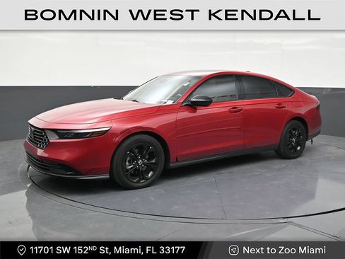 Used 2025 Honda Accord SE image 1