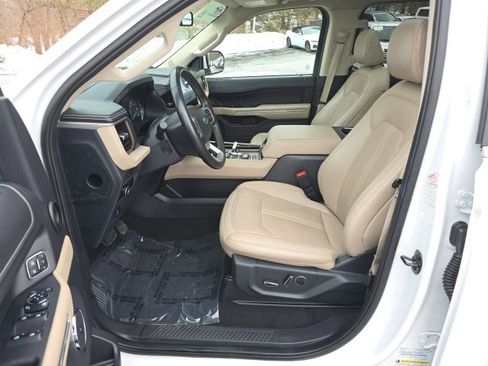 Certified 2024 Ford Expedition Max Limited image 4