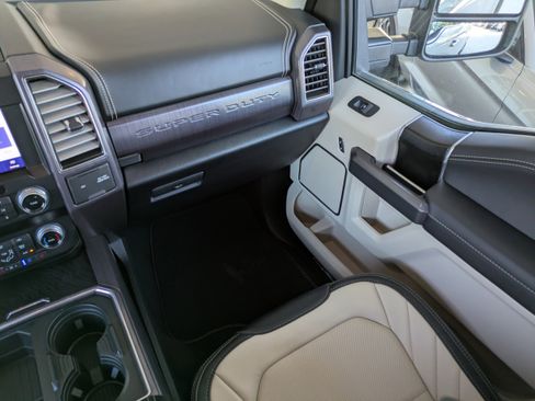Certified 2020 Ford F250 Limited AWD/4WD image 17