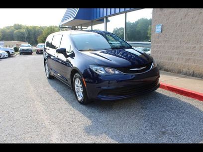 Used 2020 Chrysler Voyager LX