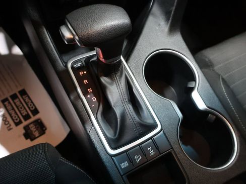 Used 2018 Kia Sportage LX image 29