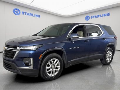 Used 2023 Chevrolet Traverse LS w/ Safety Package