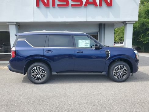New 2025 Nissan Armada SL w/ Captain's Chari Seat Package image 2