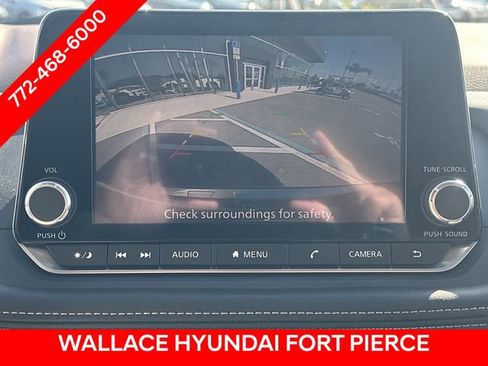 Used 2023 Nissan Rogue SV FWD image 28