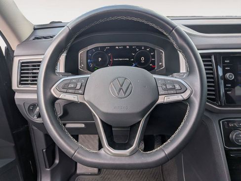 Used 2023 Volkswagen Atlas SE AWD/4WD image 19
